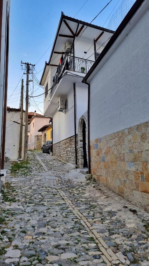 Downtown Apartment Berat Dış mekan fotoğraf