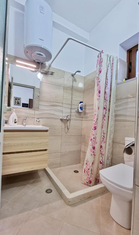 Downtown Apartment Berat Dış mekan fotoğraf