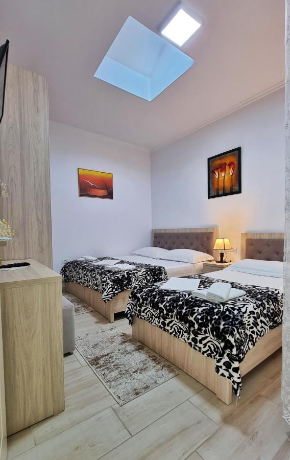 Downtown Apartment Berat Dış mekan fotoğraf