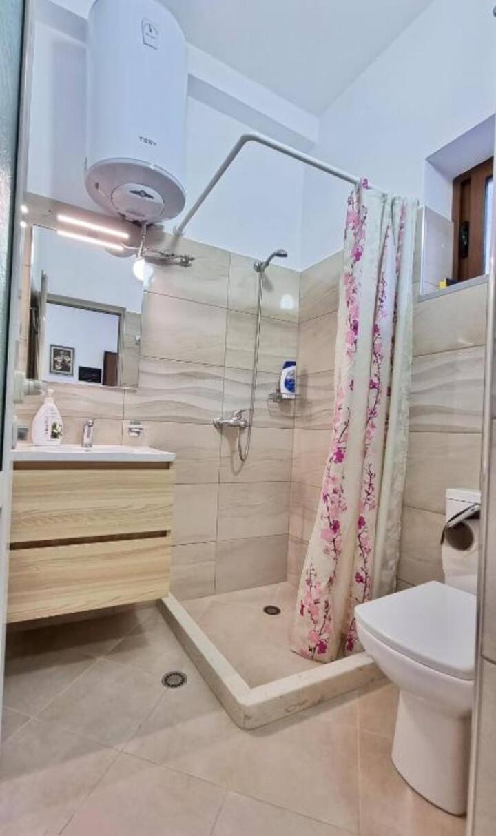 Downtown Apartment Berat Dış mekan fotoğraf