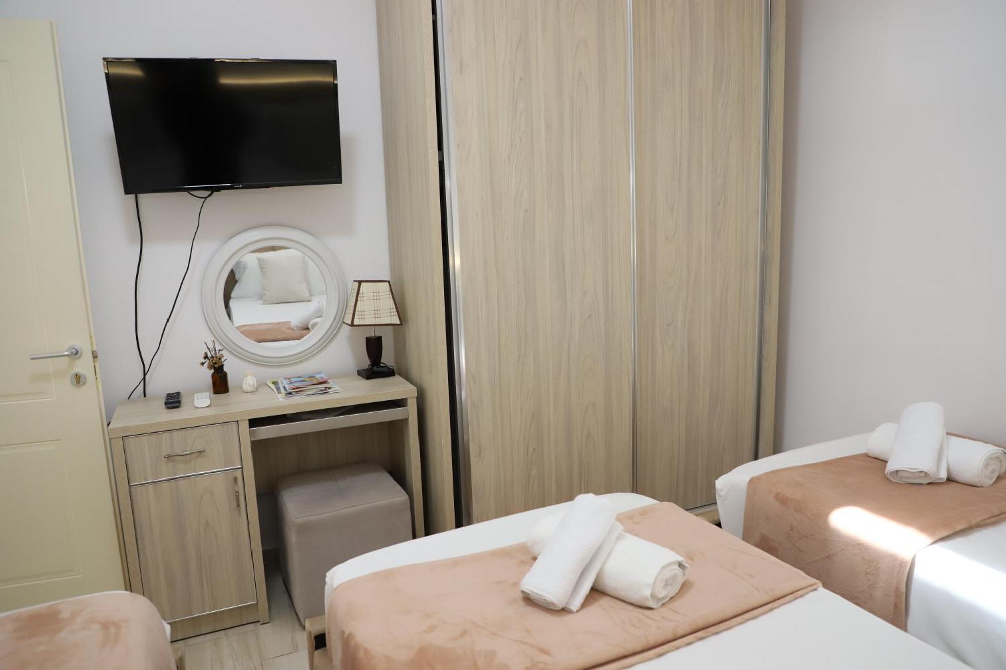 Downtown Apartment Berat Dış mekan fotoğraf